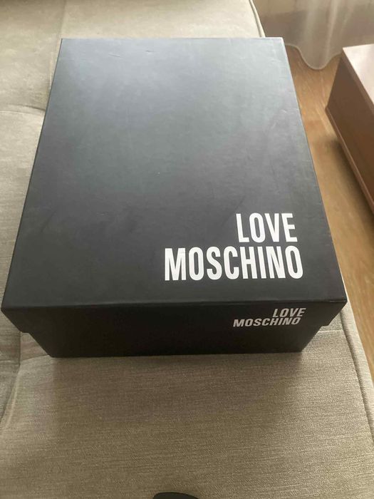 Love moschino 40 номер