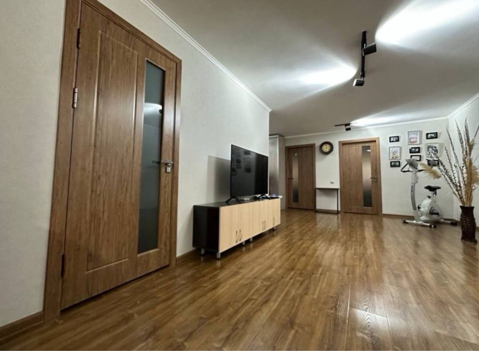 Октепа, Шайхонтохур РОВД 3х комнатная квартира 3/2/4