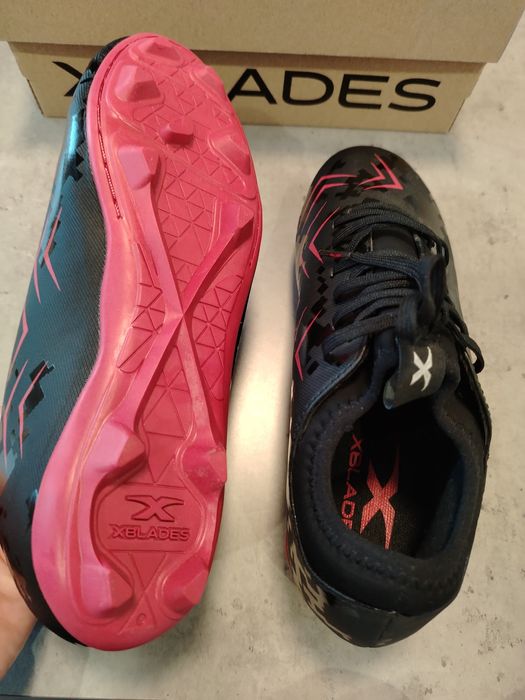 Маратонки за футбол