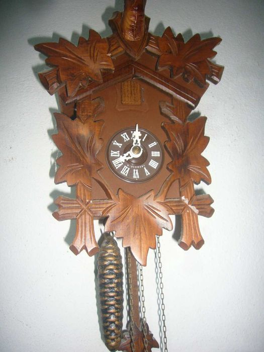 Стенен часовник кукувица еленче