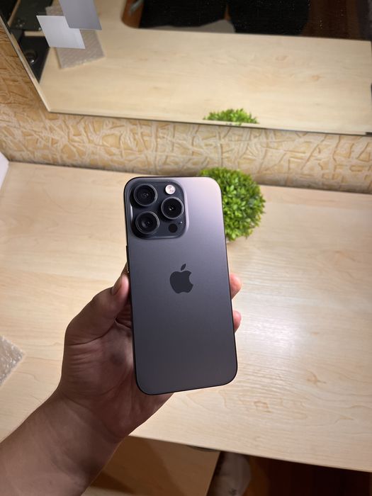 iPhone 15 Pro 256GB 87%. В Идеале! 10/10.