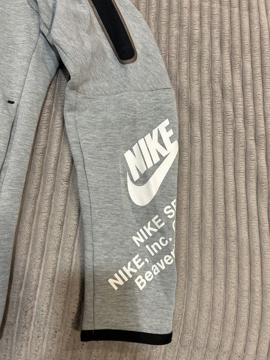 Nike Tech Fleece горнище оригинален