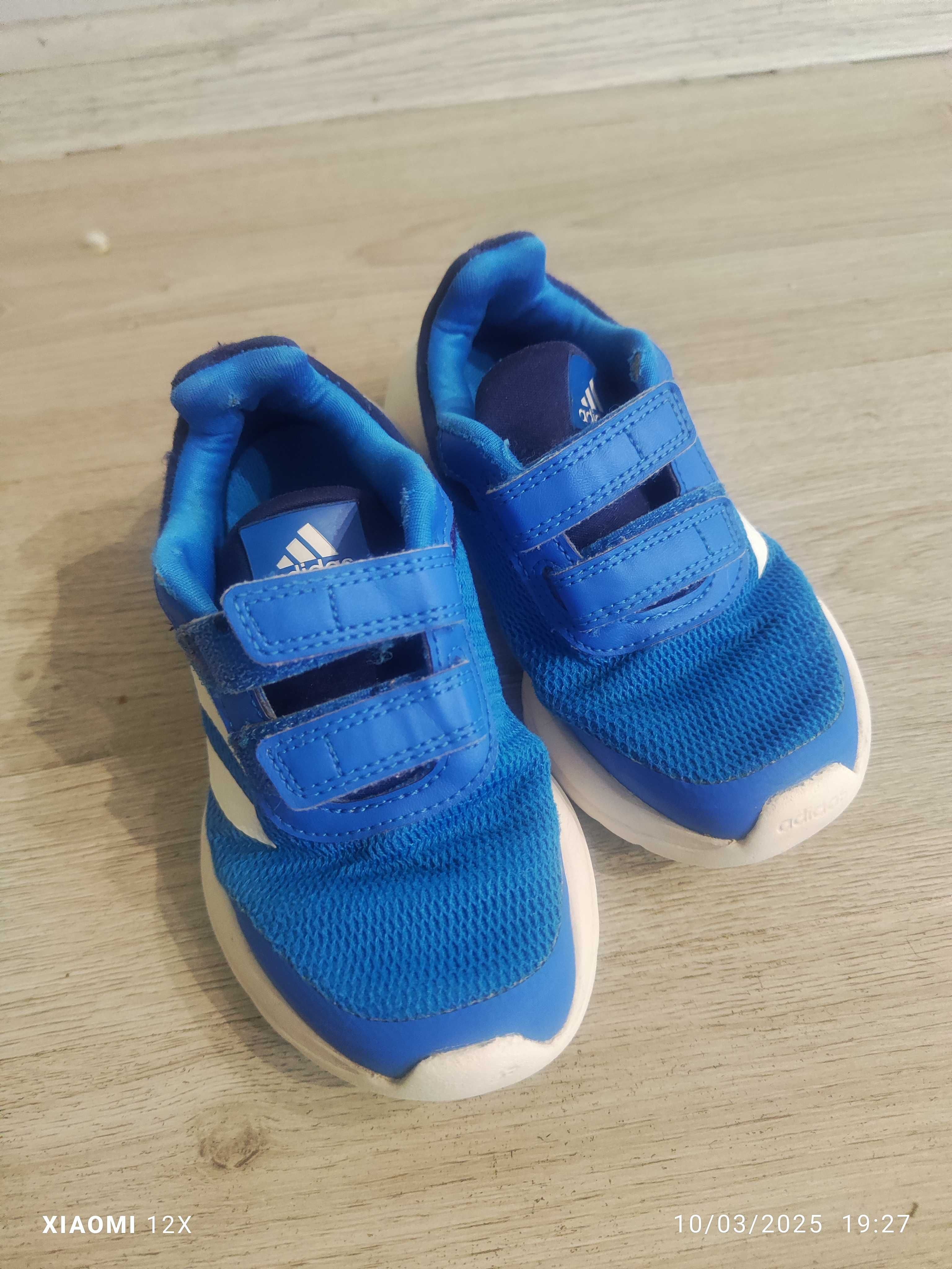 Маратонки adidas-28