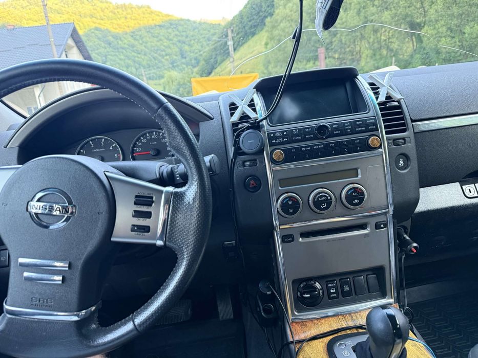 Vând Nissan Pathfinder 2005 negociabil