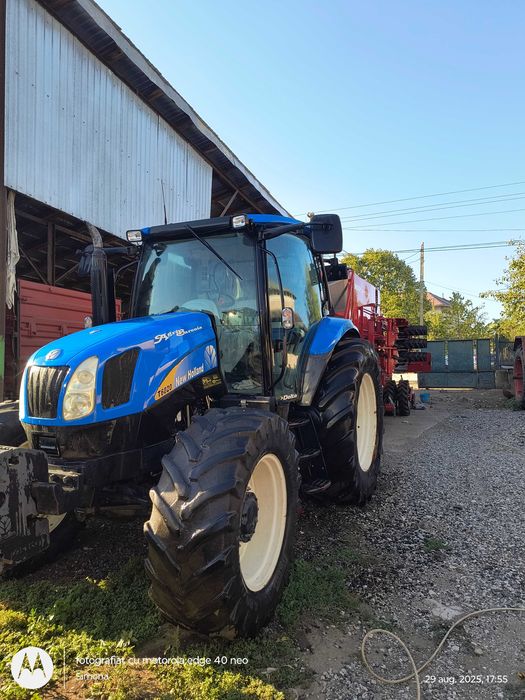New Holland t6020
