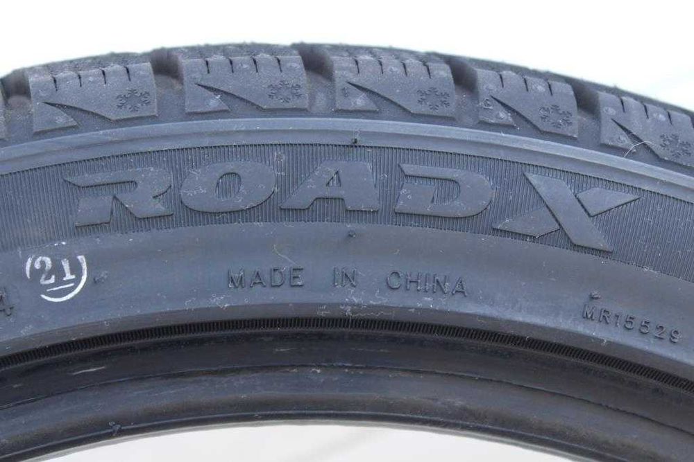 Anvelope iarna noi 235/40 R18, 95V, XL, RoadX