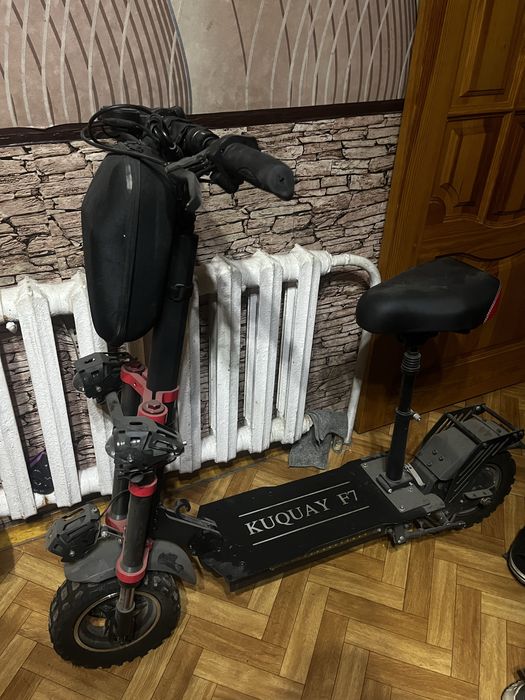 Электросамокат kuquay f7