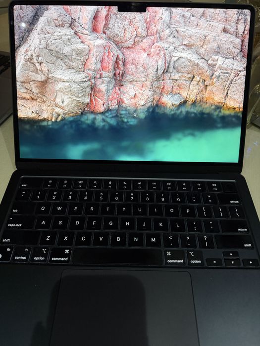 MacBook M2 chip 2022