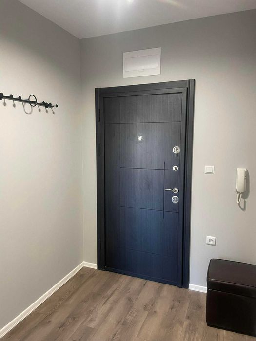 Продава се Двустаен апартамент в Варна, Изгрев - 63 кв.м за 2950 €/кв.м - Снимка #5