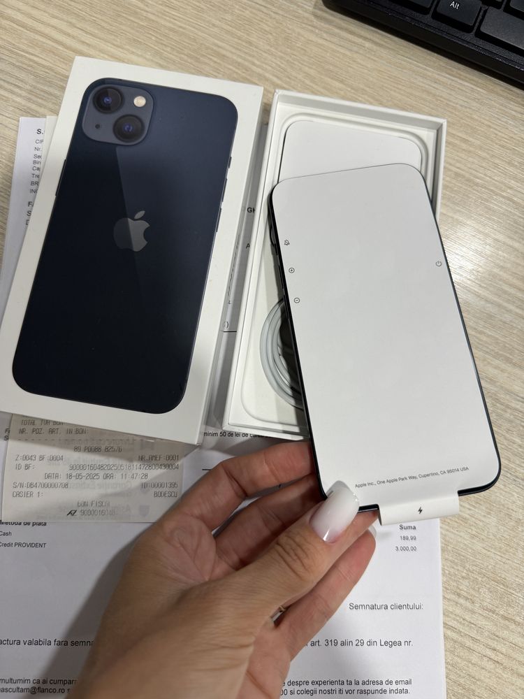 iPhone 13, 128GB, 5G, Midnight, NOU, Garantie 2 ANI + Asigurare 1 AN!!