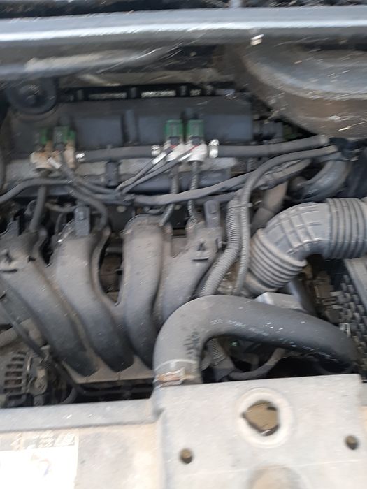 Пежо 807  за части може и цяла