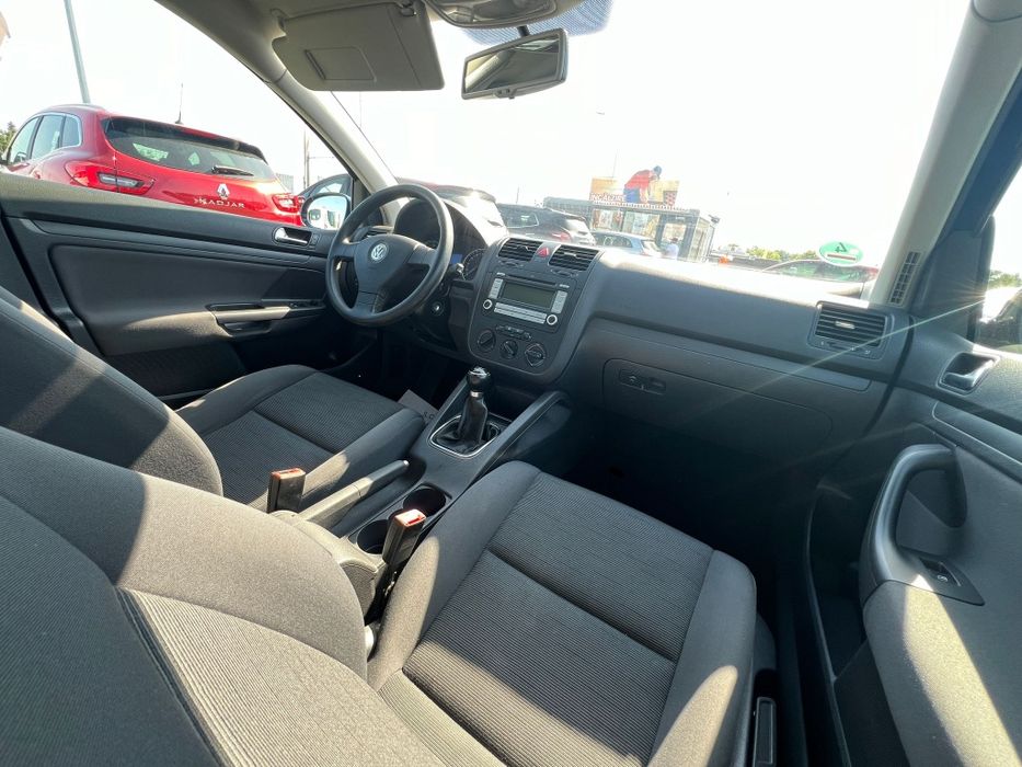 Volkswagen Golf Mk5 Edition - 1.6MPI 102CP - Chrome / Clima!