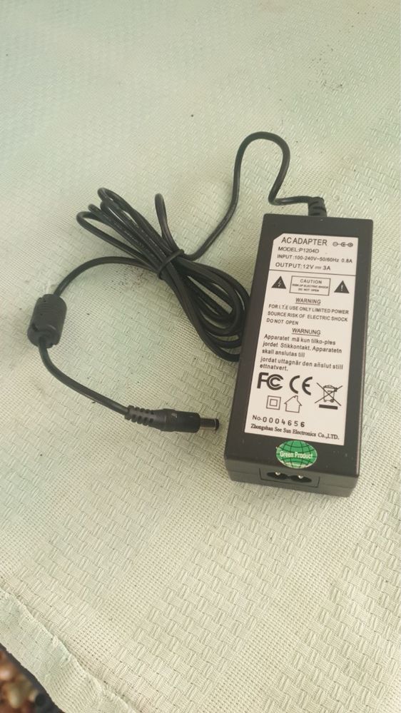 Захранващ Адаптер/adapter-зарядно 12V-3A