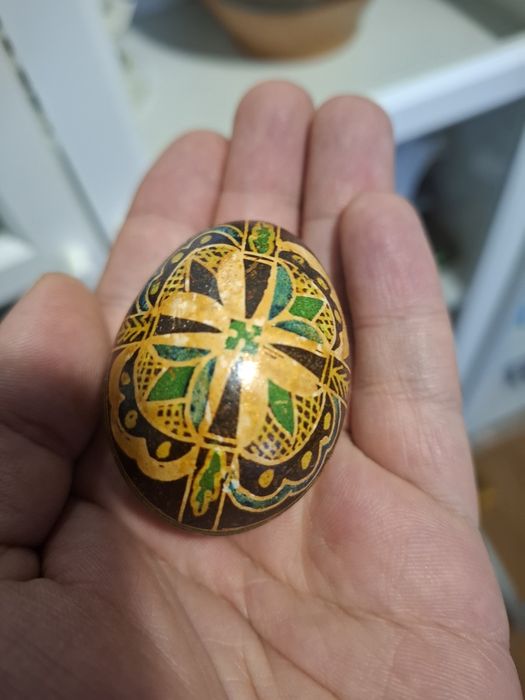 Oua pictate de Paste hutule si bucovina