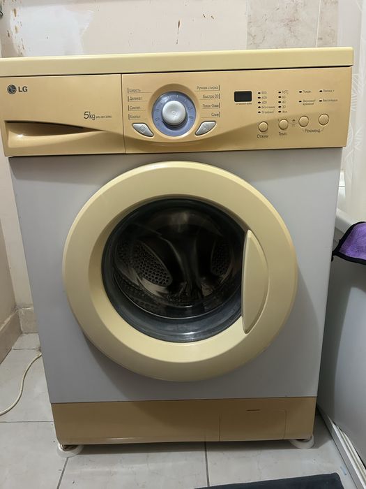 Продам стрральную машину на 5 кг.