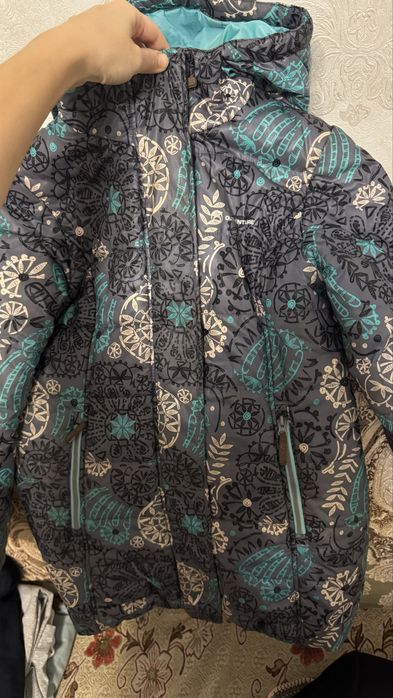 Куртка на девочку зимняя рост 134