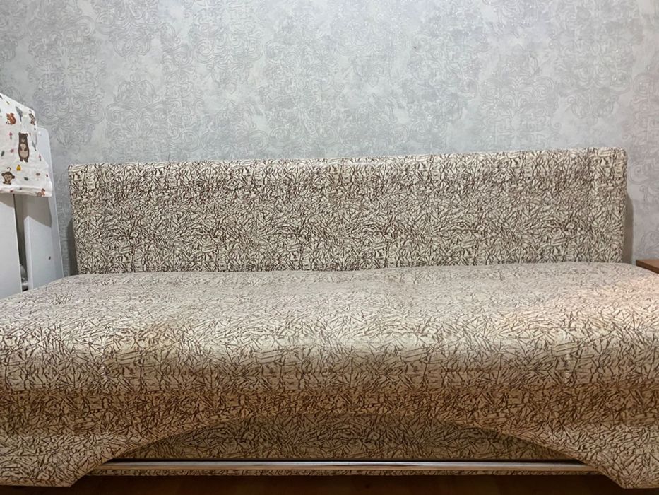 Продам диван,раскладывается