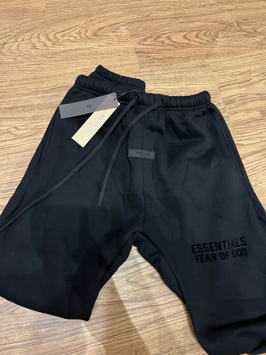 Дълъг панталон Fear of god Essentials