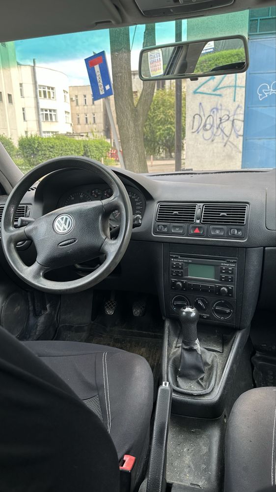 Volkswagen Golf 4