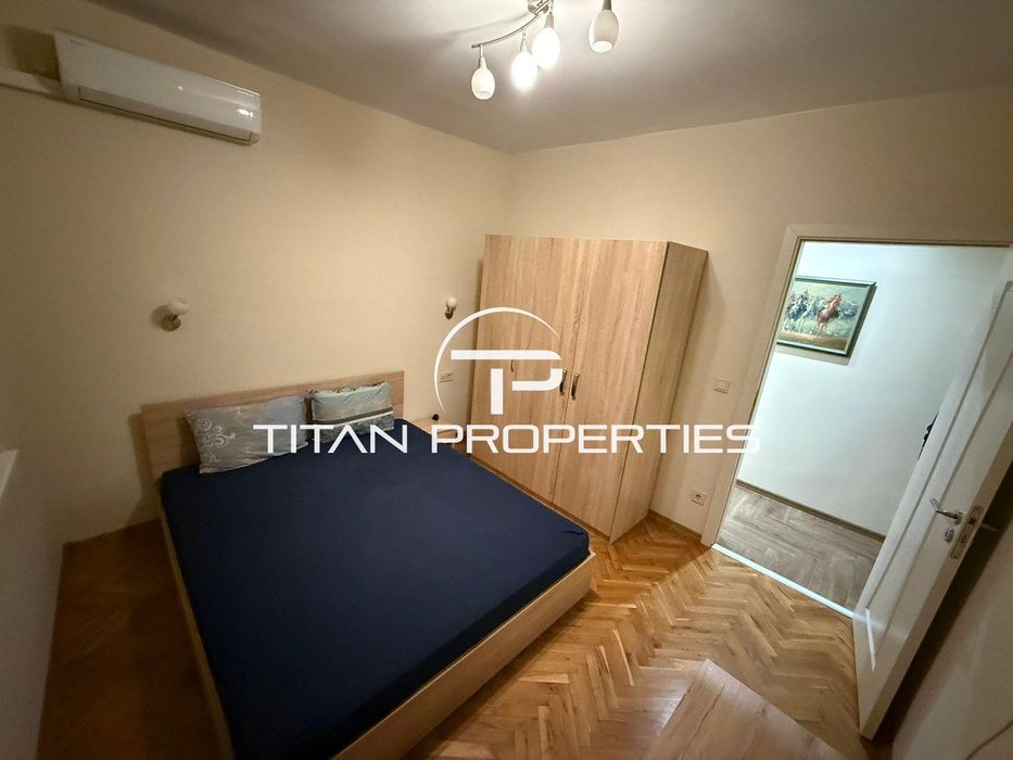 Дава се под наем Двустаен апартамент в Бургас, Център - 55 кв.м за 433.5 € - Снимка #2