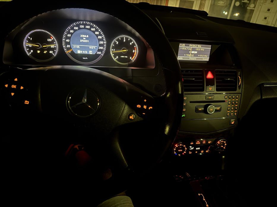 Mercedes C 200 CDI Automat - Echipare Elegance