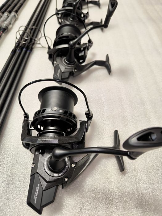 SET 4 Lansete FL FLX30 3.96M 4.0Lbs 2Seg + 4 Mulinete PRO FL MT 14000