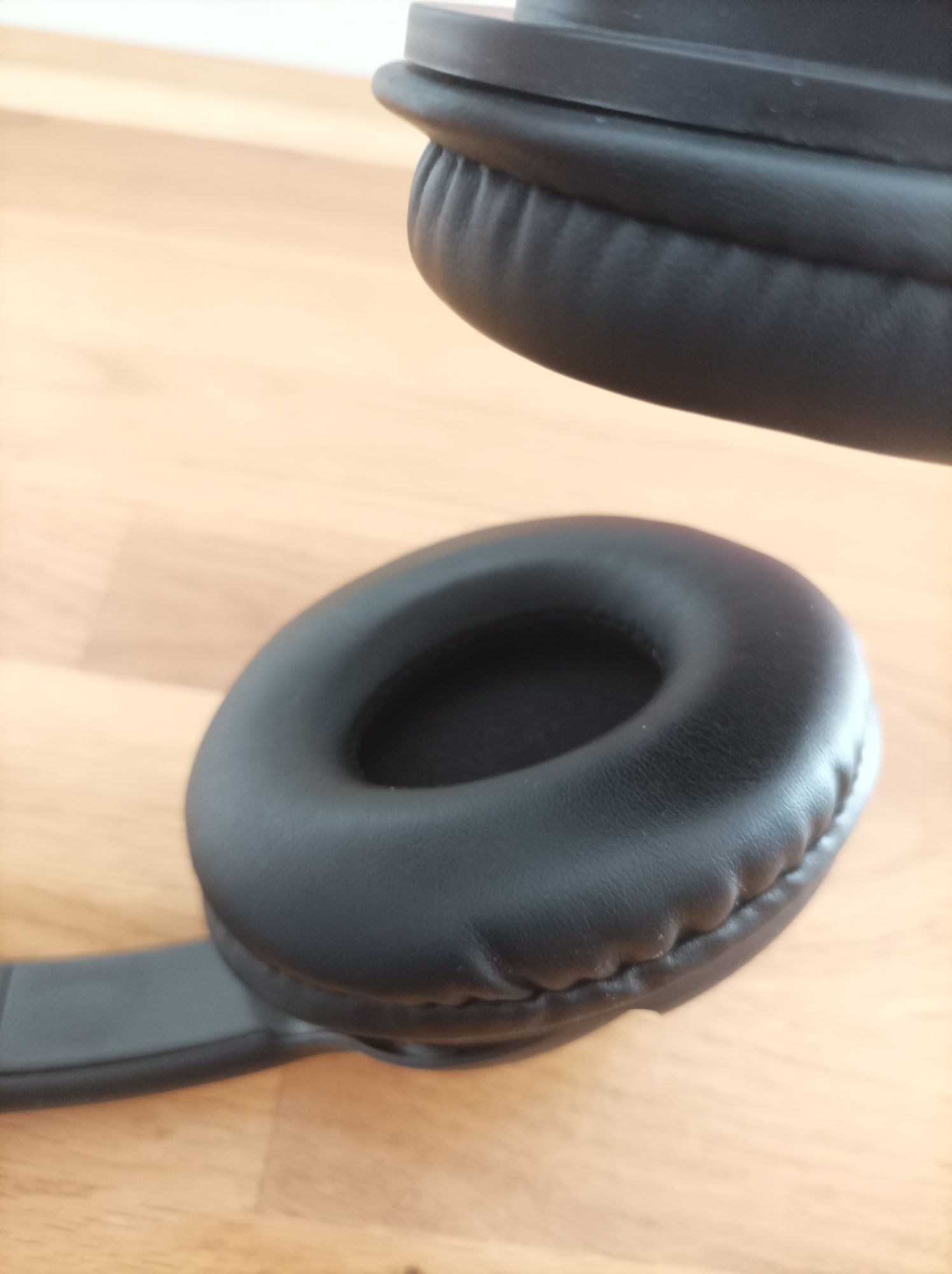 Casti wireless Bluetooth