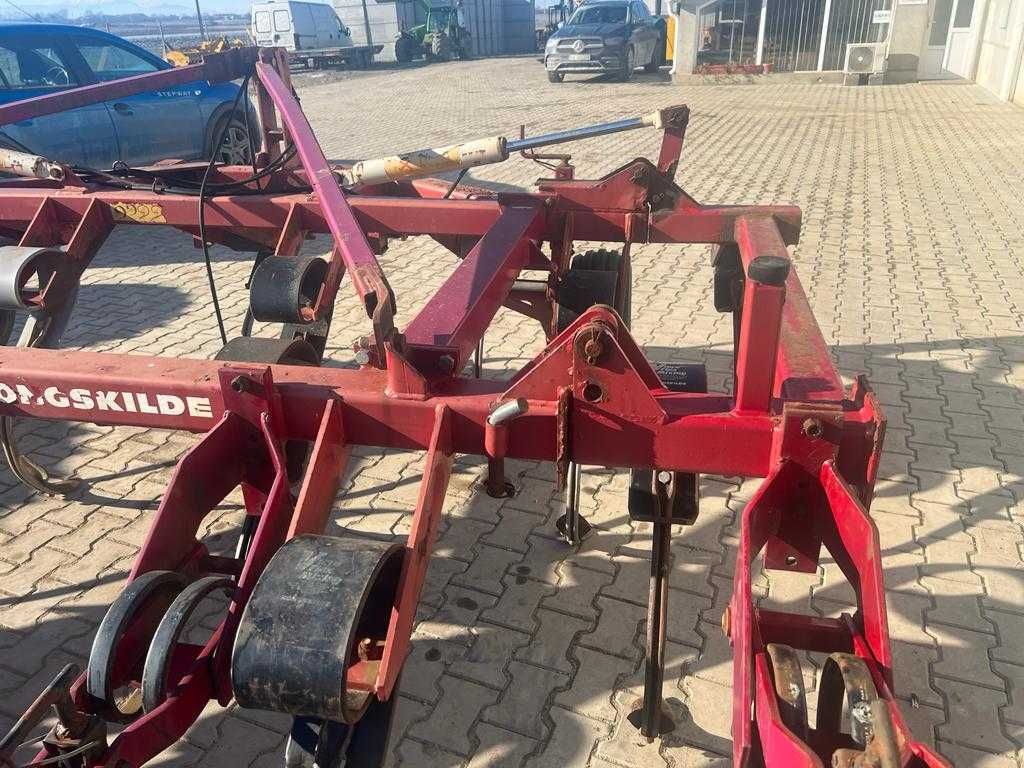 Cultivator / combinator / Scarificator Kongskilde  - 4,3 m