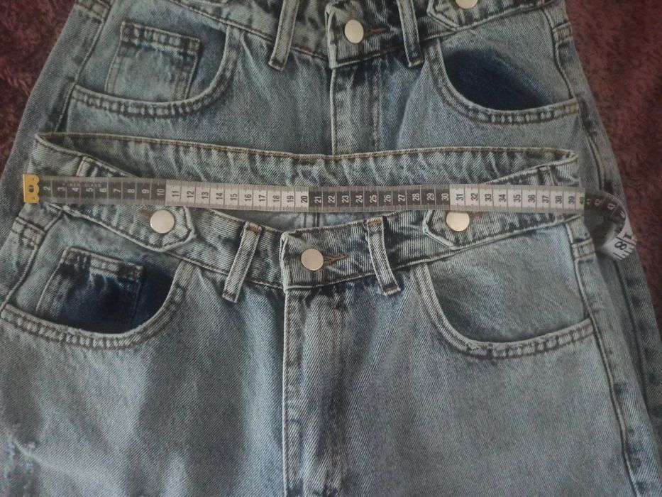 Blugi la modă pentru femei