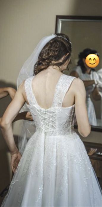 Красива булчинска рокля