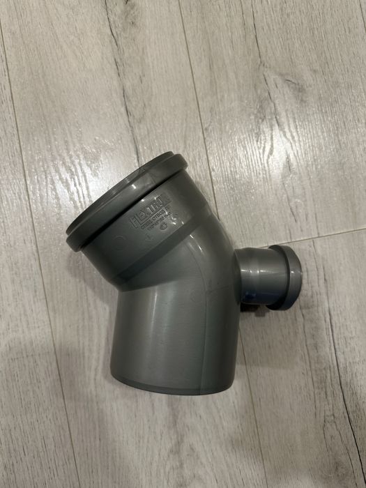 Новый Отвод канализационный  110x45*, с выходом 50 тыл