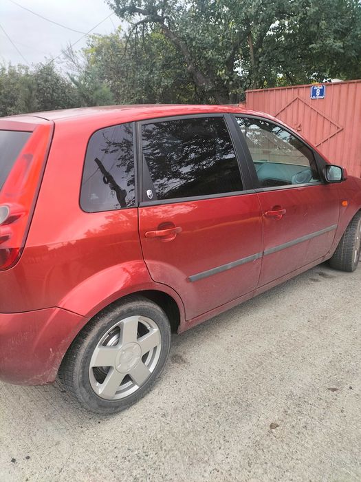 Ford fiesta motor 1 4 diesel