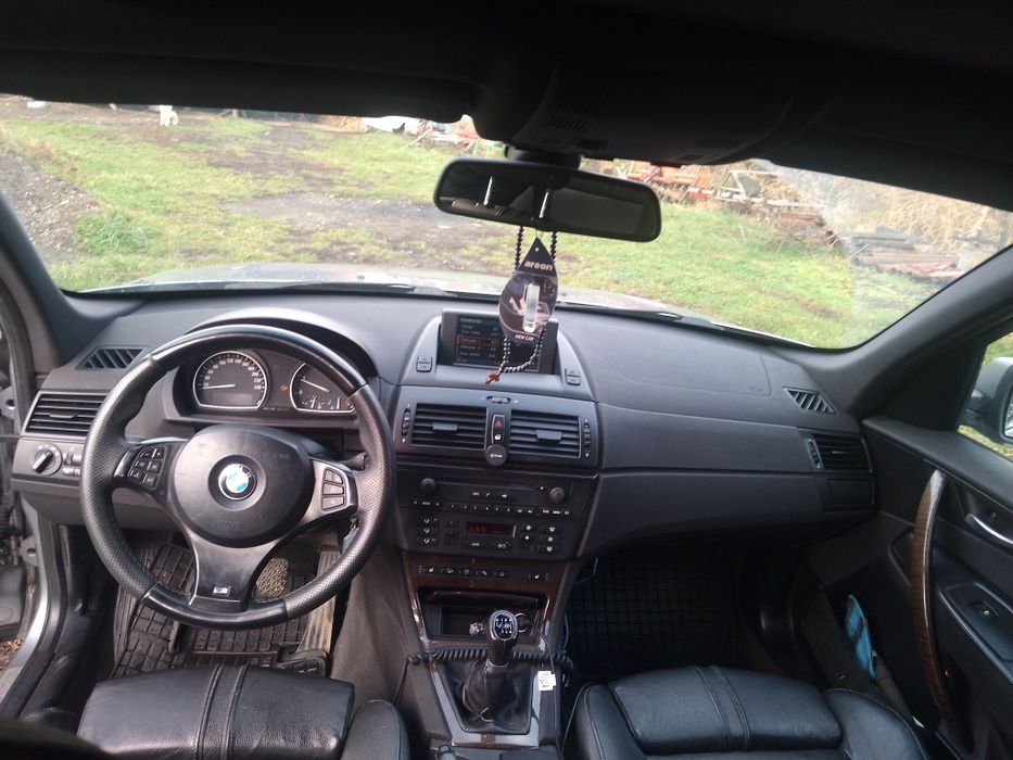 Vând BMW x3 Mpaket 2.0d 150 cp