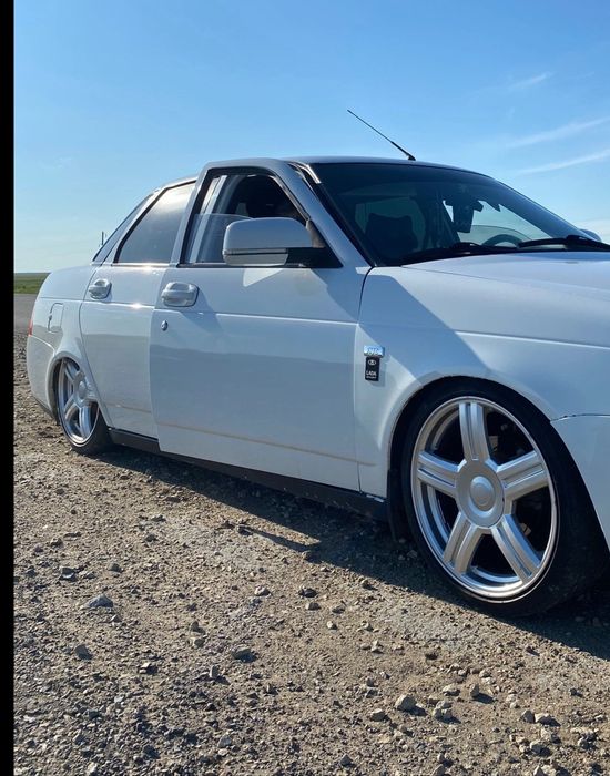 Продам Торусы в комплекте с покрышками