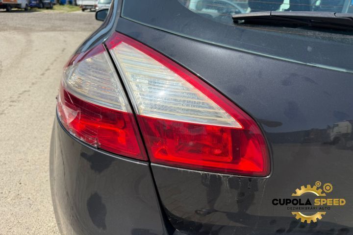 Lampa Tripla stop stanga pe haion Renault Megane 3 [2008 - 2014]
