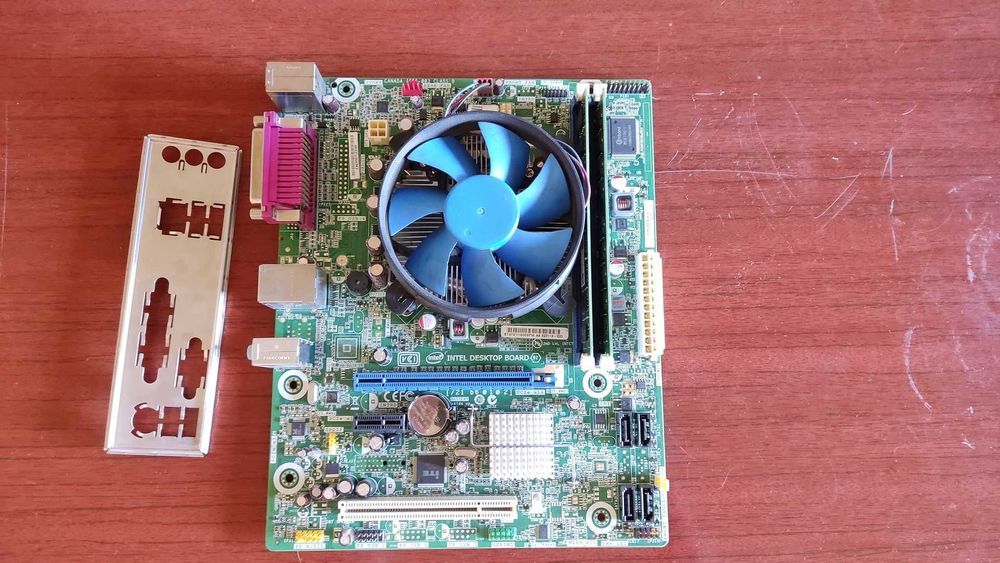 Материнская плата + Проц Core i3 2100 = LGA 1155