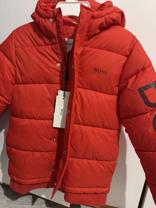 Оригинално детско зимно яке Hugo BOSS 8г