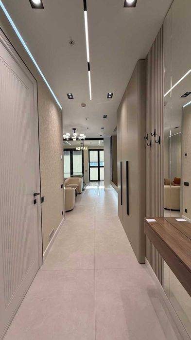 СРОЧНО АРЕНДА нежилое помещение на ЖК Nest one вид на Хилтон 40м2