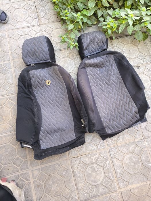 Продается чехол для машины спарк