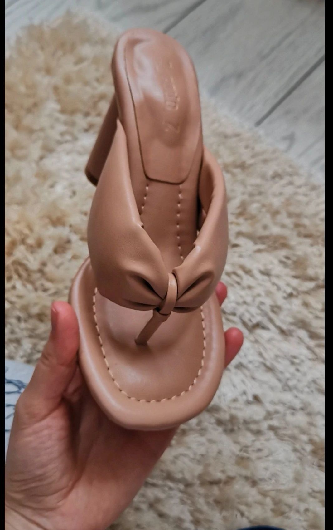 Sandale piele nude