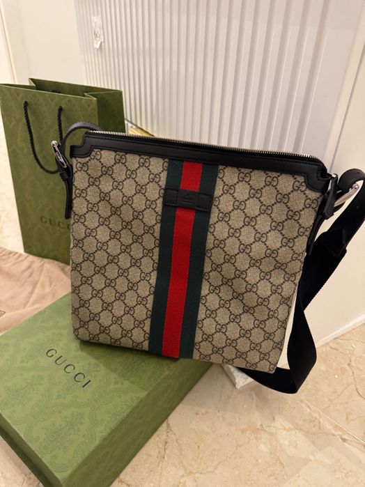 Geanta Gucci originala Supreme Web canvas messenger bag