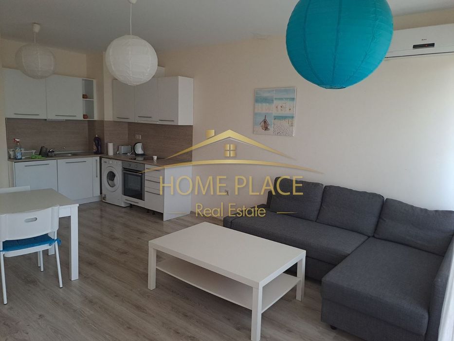 Дава се под наем Двустаен апартамент в Варна, Аспарухово - 70 кв.м за 612 € - Снимка #1