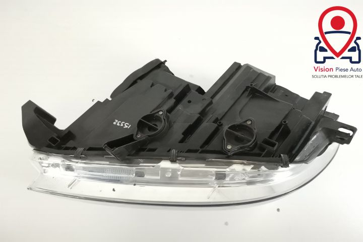 Десен фар Оригинален Халогенен В добро състояние Мерцедес-Бенц / Merce