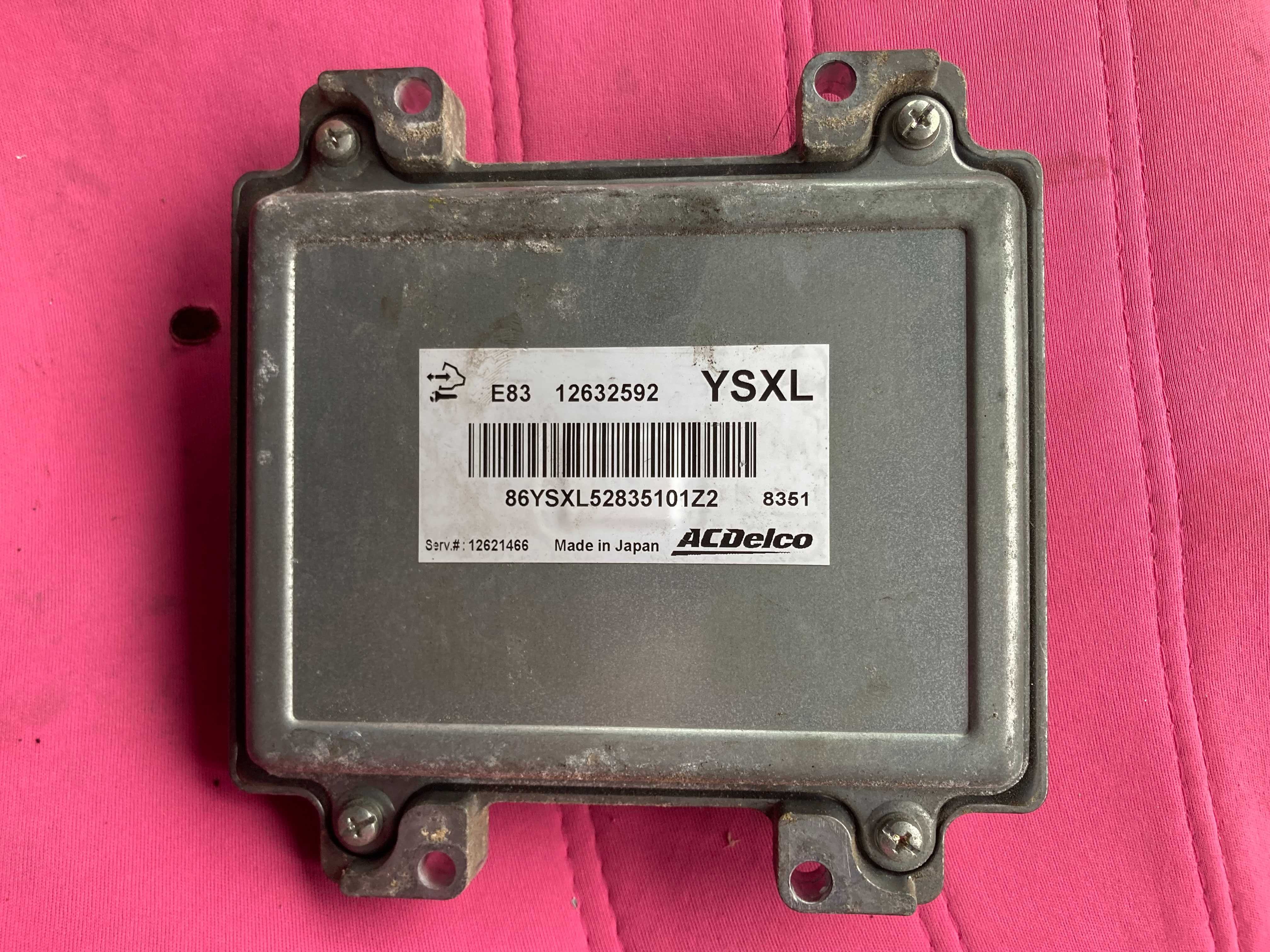 Компютър еку ecu електронен блок двигател опел инсигния 1.8