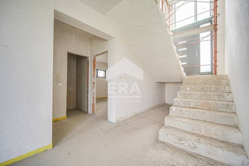 Продава се Къща в София, Драгалевци - 346 кв.м за 2197 €/кв.м - Снимка #3