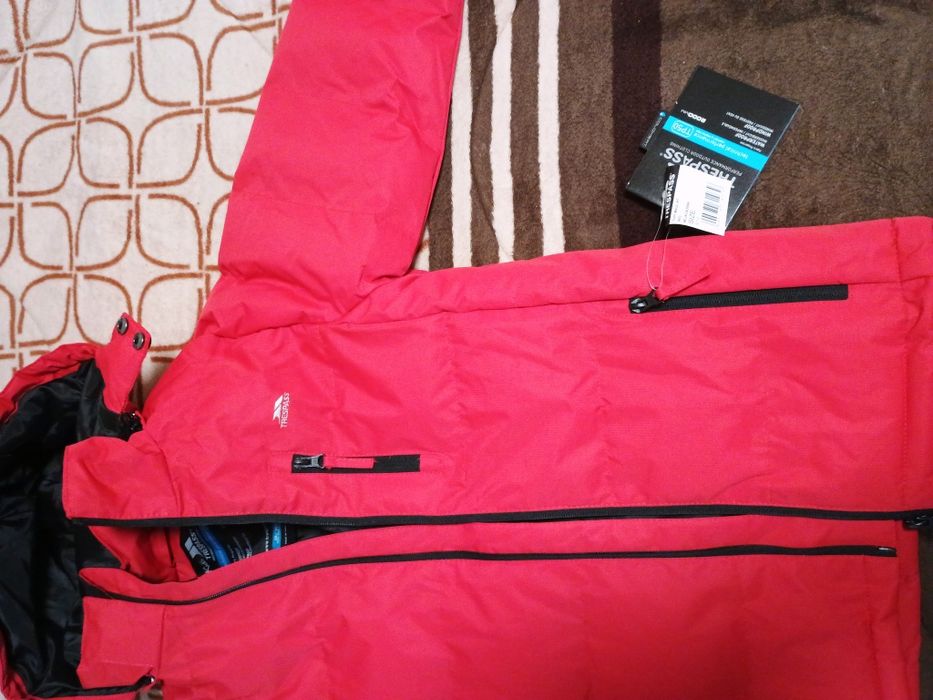 Geaca Trespass pt copii de 9-10 ani