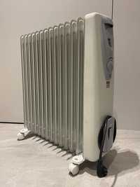 Маслен радиатор с гаранция 3000W CB 3014 E01 R