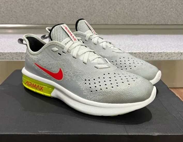 ОРИГИНАЛНИ *** Nike Air Max Sequent 4 / Wolf Grey/Red Orbit