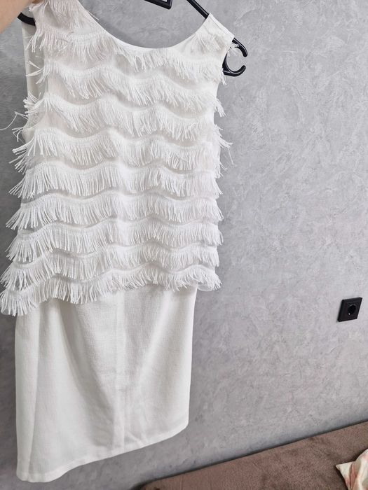 Продам женское платье размер S