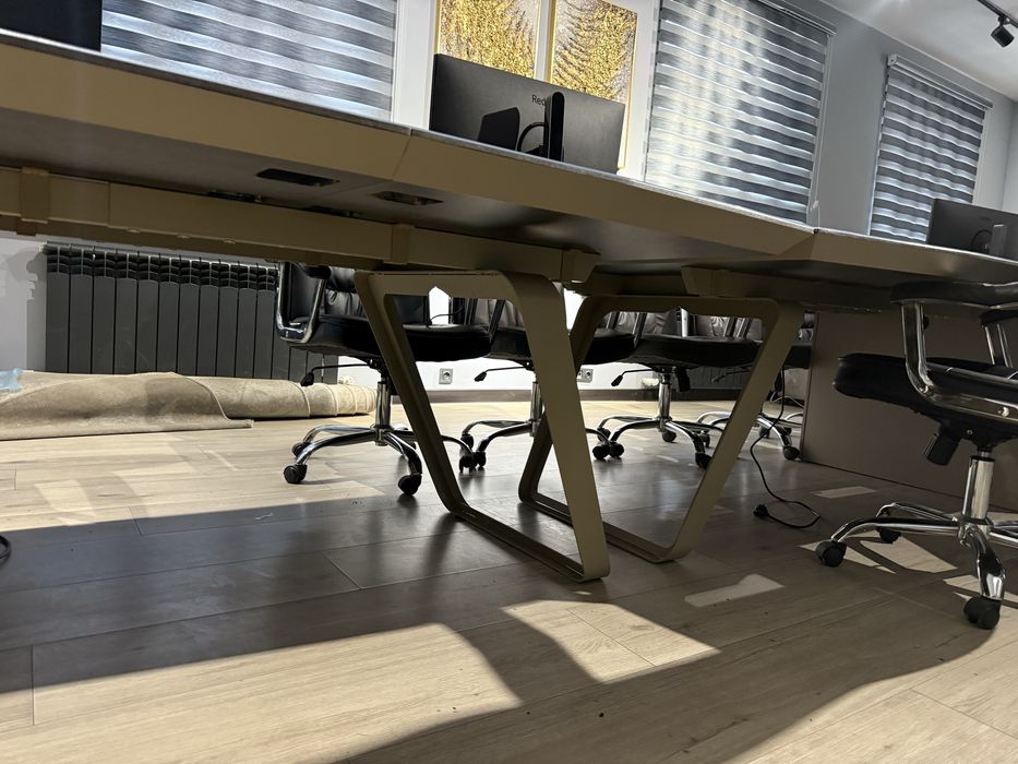 Офисный стол 1.20 / 3.60